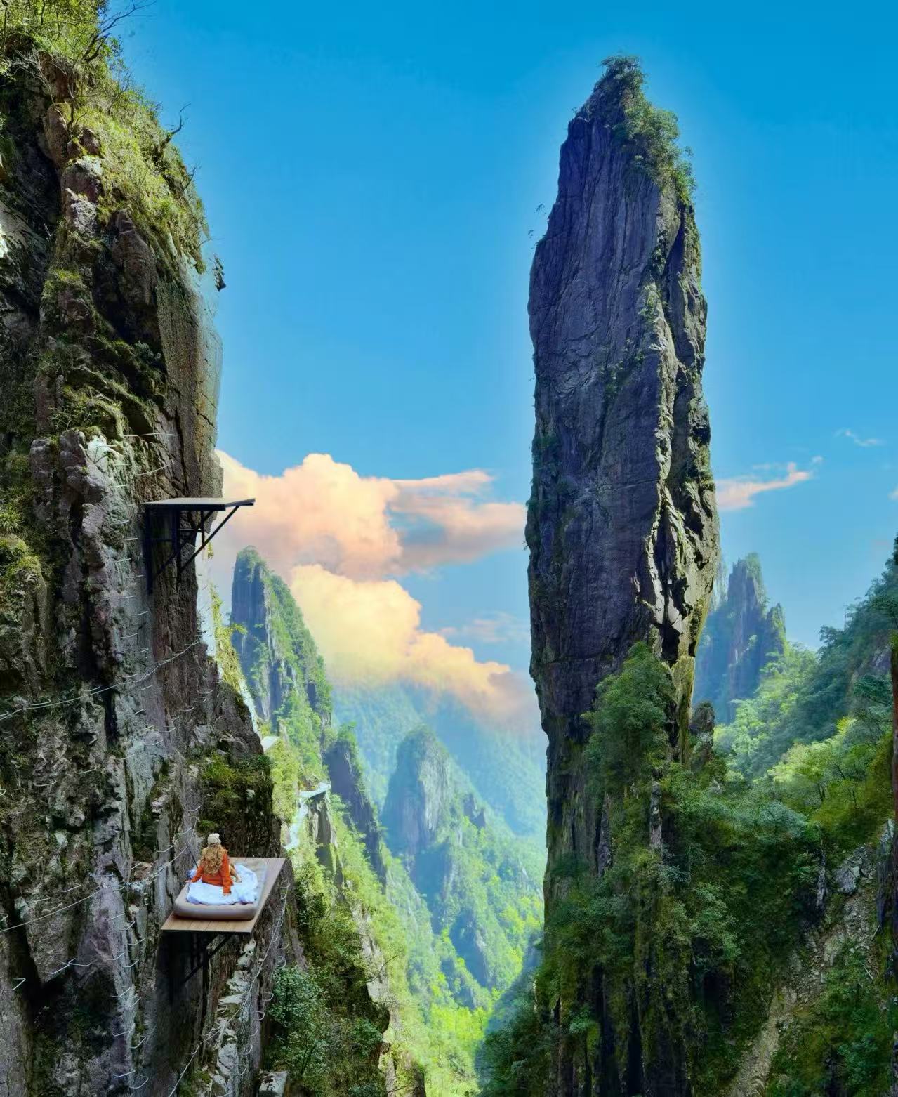 郴州春季高椅嶺+莽山五指峰+東江湖+白廊三日游